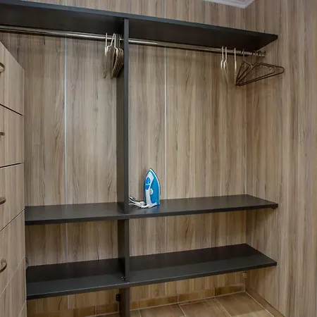 Rent House Karavi 3* Nea Iraklitsa