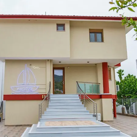 Rent House Karavi Guest house *