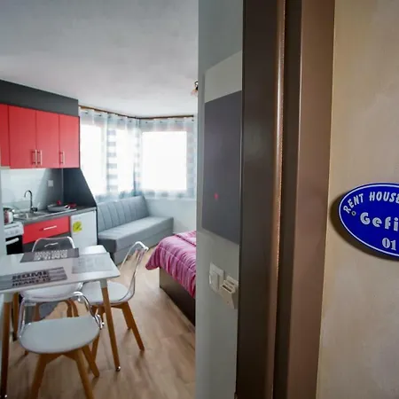 Rent House Karavi *