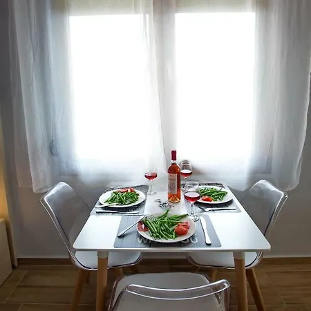 Rent House Karavi Guest house *