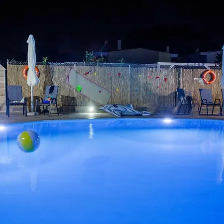 Gæstehus Rent House Karavi Nea Iraklitsa