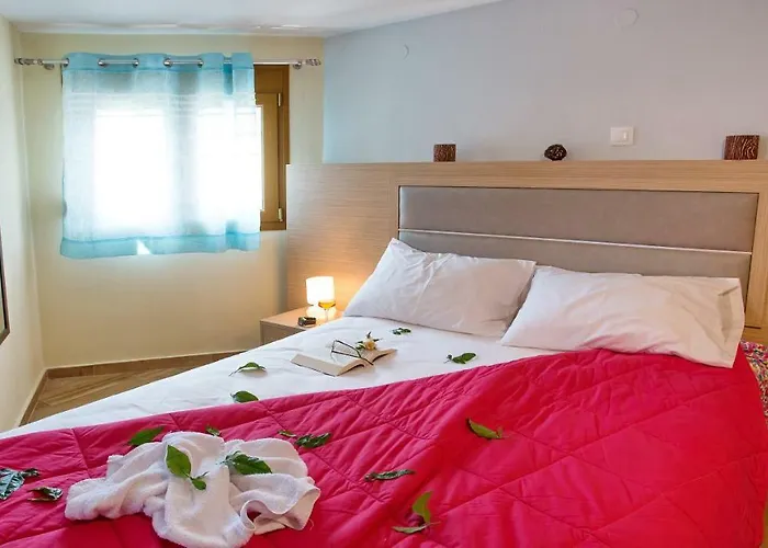 招待所 Rent House Karavi 3*