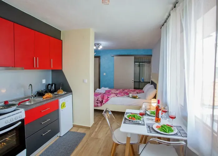 招待所 Rent House Karavi