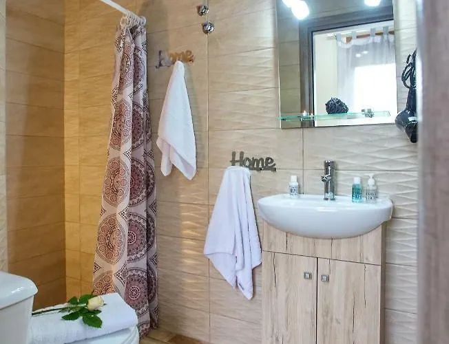 Rent House Karavi 招待所 Nea Iraklitsa