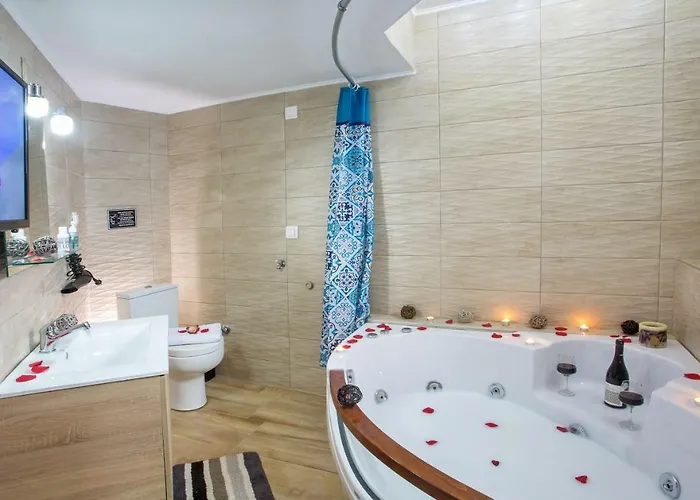 Rent House Karavi 招待所 Nea Iraklitsa