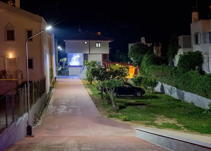 Rent House Karavi